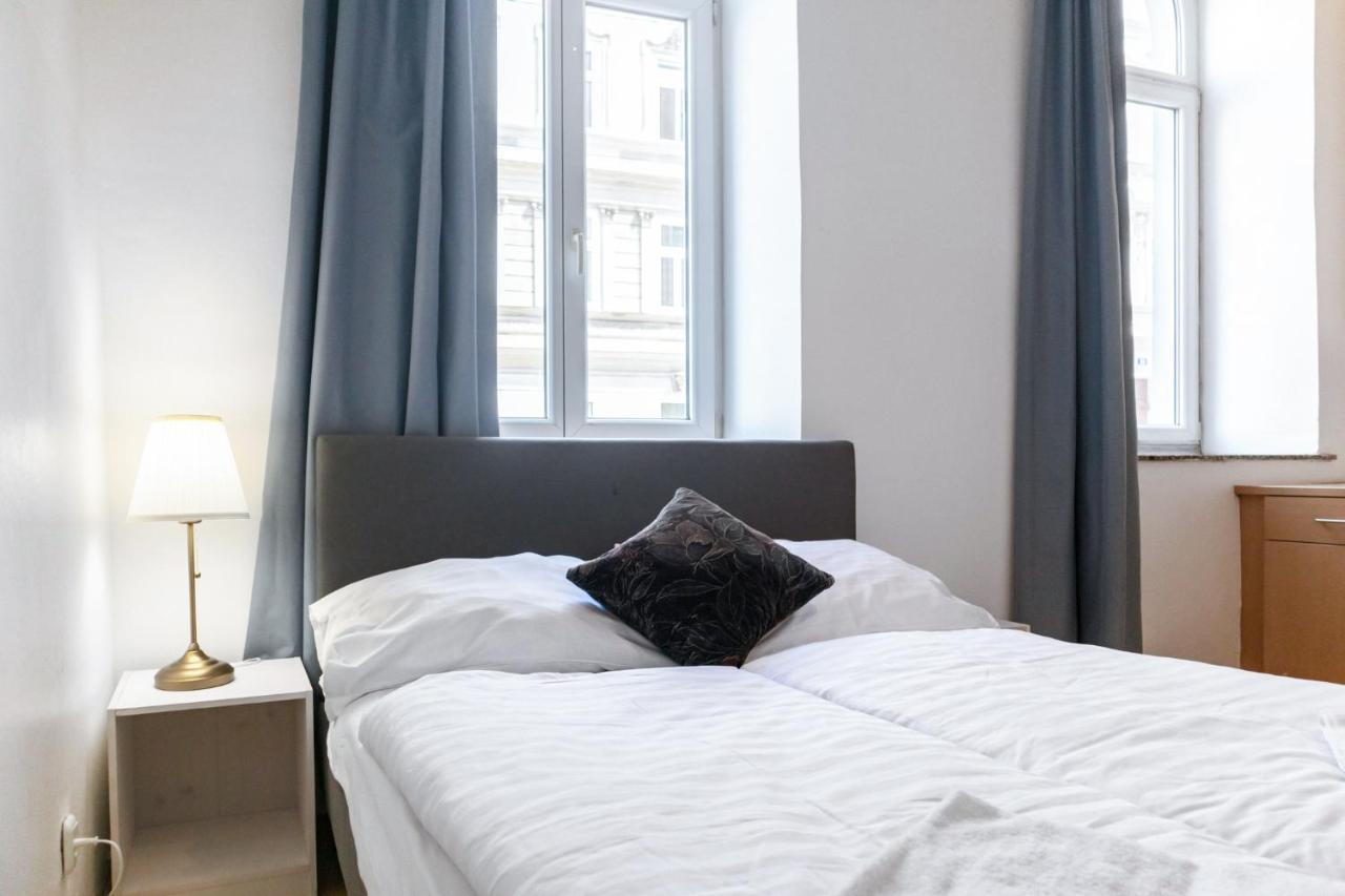 Attractive Apartment Near Wiener Stadthalle Экстерьер фото